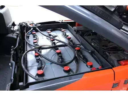 Elektrisk- 3 hjul 2019  Linde E15 heftruck elektrische triplex sideshift (11)