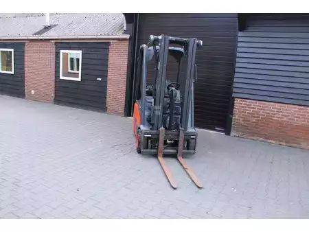 Elektrisk- 3 hjul 2019  Linde E15 heftruck elektrische triplex sideshift (7)