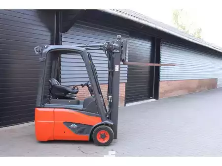 Elektrisk- 3 hjul 2019  Linde E15 heftruck elektrische triplex sideshift (9)