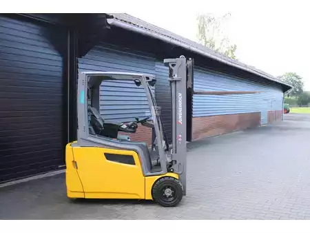 Elektryczne 3-kołowe 2020  Jungheinrich EFG220 heftruck elektrische freelift triplex sideshift (10)