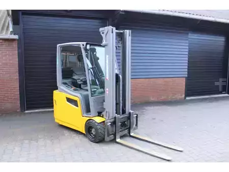 Elektryczne 3-kołowe 2020  Jungheinrich EFG220 heftruck elektrische freelift triplex sideshift (4)