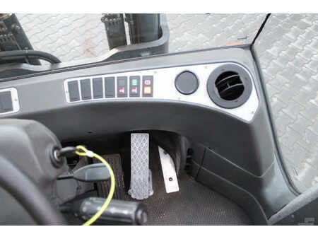 Carrelli elettrici 4 ruote 2006  Kalmar ECE-55-6 heftruck elektrische freelift lepelverstelling (13)
