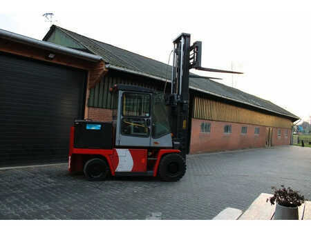 4 Wheels 2006  Kalmar ECE-55-6 heftruck elektrische met lepelversteling (7)