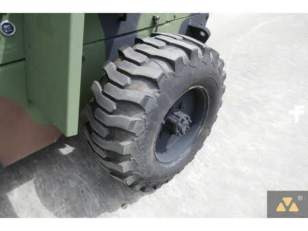 Terrängtruck 2002  Case M4K Ex-army (21)