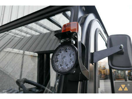 Carretilla elevadora diésel 2025  UN Forklift FD70T-NJB3 (25)