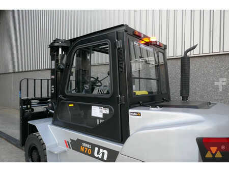 Carretilla elevadora diésel 2025  UN Forklift FD70T-NJB3 (14)
