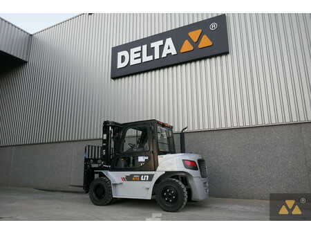 Carretilla elevadora diésel 2025  UN Forklift FD70T-NJB3 (5)