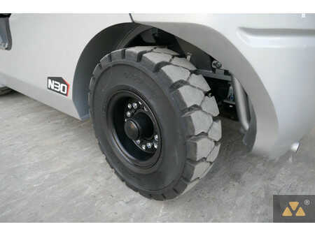 Carretilla elevadora diésel 2025  UN Forklift FD30T-NJB1 (19)