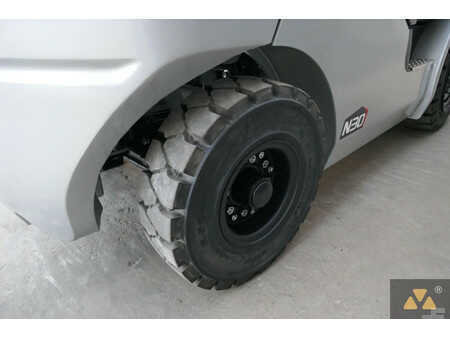 Carretilla elevadora diésel 2025  UN Forklift FD30T-NJB1 (20)