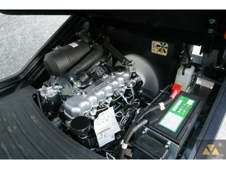 Carretilla elevadora diésel 2025  UN Forklift FD30T-NJB1 (25)