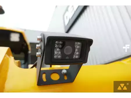Manipulador fijo 2022  JCB 560-80 IND (34)