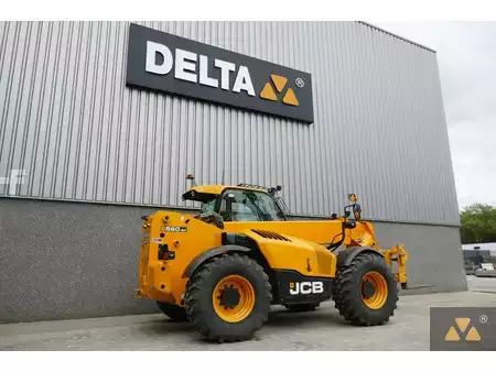 Manipulador fijo 2022  JCB 560-80 IND (5)