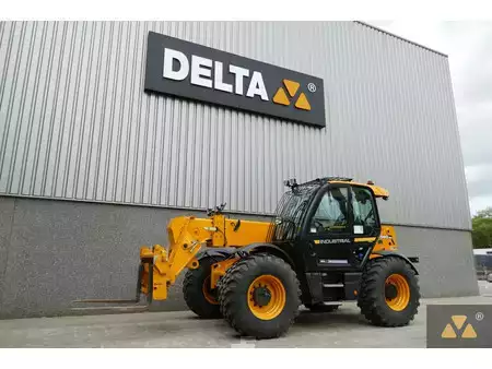 Manipulador fijo 2022  JCB 560-80 IND (6)