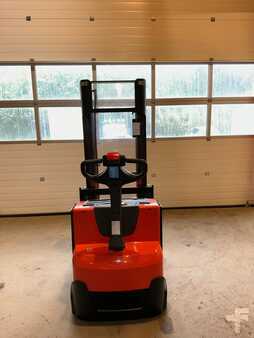 Pallet Stackers 2017  Toyota SWE120S (8)
