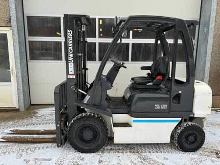 Diesel Forklifts 2019  Unicarriers Y1D2A25Q (1)