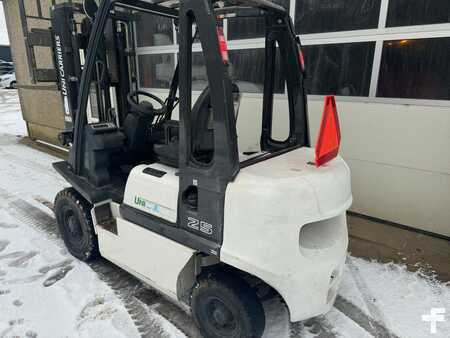 Diesel Forklifts 2015  Unicarriers Y1D2A25Q (3)