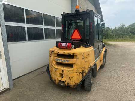 Diesel Forklifts 2013  Unicarriers DG1F4E50Y (4)