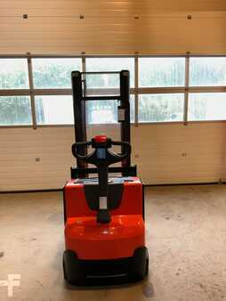 Pallet Stackers 2017  Toyota SWE120S (8)