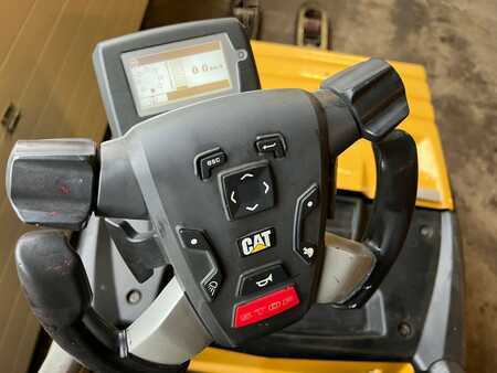 Transpallet elettrici 2016  CAT Lift Trucks NPF25N2 (9)