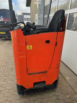 Nízkozdvižný vozík 2011 BT LRE300 4T Capacity (2)