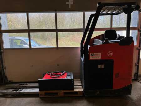 Elektrische palletwagens 2011  BT LRE300 4T Capacity (9)