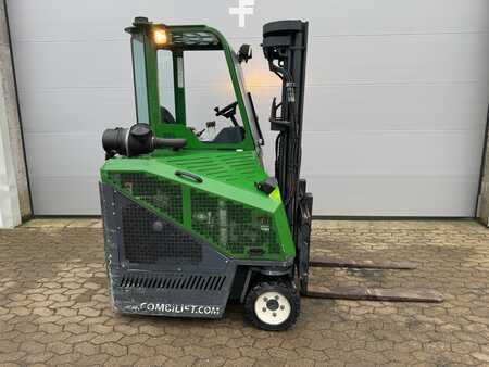 Vierweg reachtrucks 2008  Combilift C2500CB 2938 Hrs. Triplex. (5)