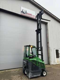 Vierweg reachtrucks 2008  Combilift C2500CB 2938 Hrs. Triplex. (9)