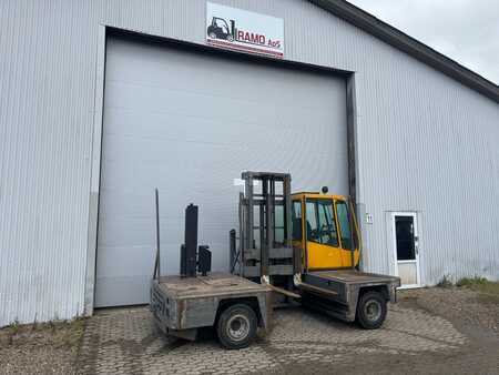 Chariots latéraux 2001  Baumann HX 40-14-12 Diesel ONLY 1400 HRS. (1)
