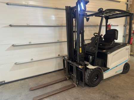 Elektro čtyřkolový VZV 2018 Unicarriers MX25 (2)