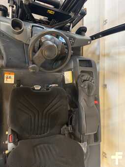 Carrelli elettrici 4 ruote 2018  Unicarriers MX25 (5)