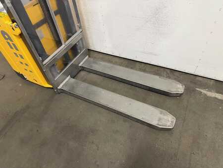 Pallet Stackers 2013  Atlet PLS 125 (11)