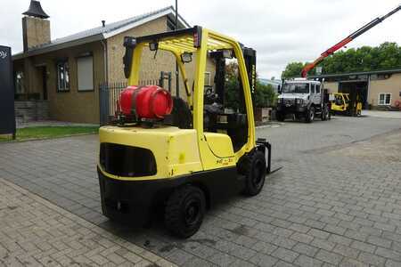 Gas truck 2015  Hyster H3.0FT  (4) 