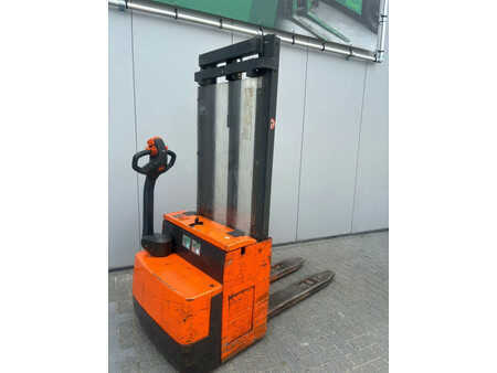 Empilhador diesel 1999  Mic Stapelaar 10E 280T (4)