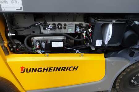 LPG heftrucks 2021  Jungheinrich TFG 320s Neu /New/Nieuw (14)