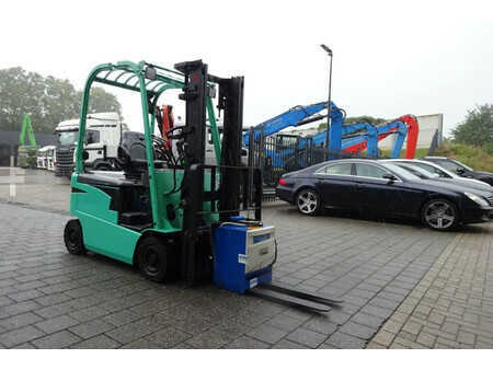 4-wiel elektrische heftrucks 2005  Mitsubishi Heftruck FB16N (5)