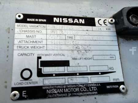 Chariot élévateur gaz 2013  Nissan U1D2A20LQ (12)