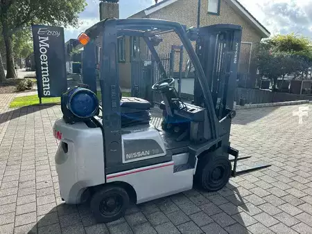 Gas truck 2006  Nissan 1.8 Heftruck (5)