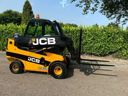 LPG Forklifts 2016  JCB TLT30G Tele (1)