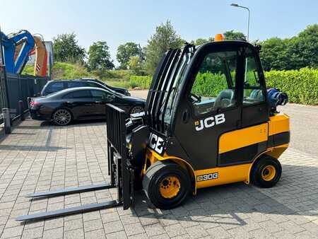 LPG Forklifts 2016  JCB TLT30G Tele (2)