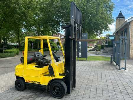 Gas truck 1995  Hyster H2.50XM (9)