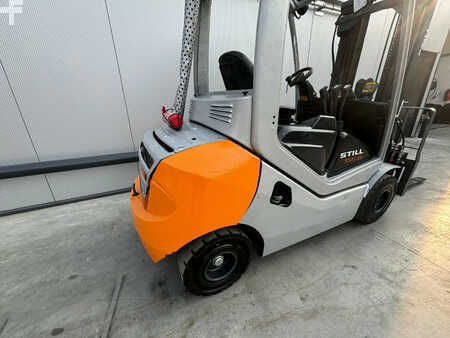 Dieselstapler 2012  Still Heftruck RX 70-25 Diesel (8)