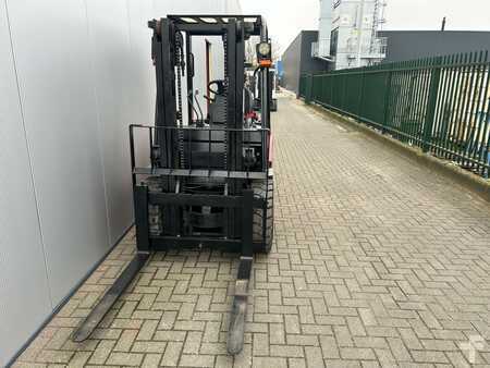 Diesel Forklifts 2015  EP Equipment CP CD  30T (4)