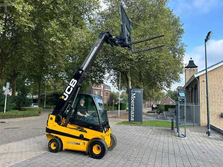 Dieselový VZV 2019  JCB 30D2WD (8)