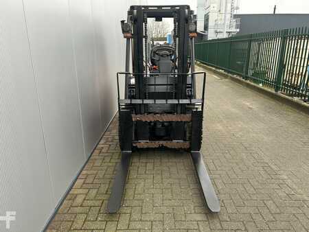 Diesel Forklifts 2017  EP Equipment CP CD 30T (4)