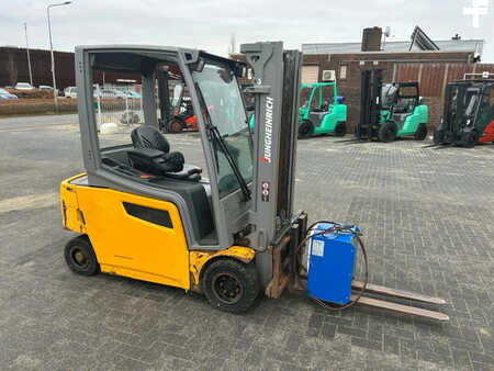 Elektro 4 Rad 2018  Jungheinrich Heftruck EFG 320 (3)