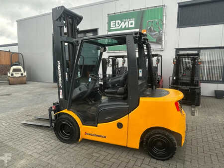 Dieselstapler 2014  Jungheinrich Heftruck Diesel (2)