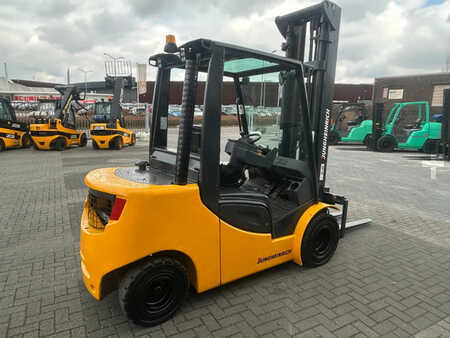 Dieselstapler 2014  Jungheinrich Heftruck Diesel (4)