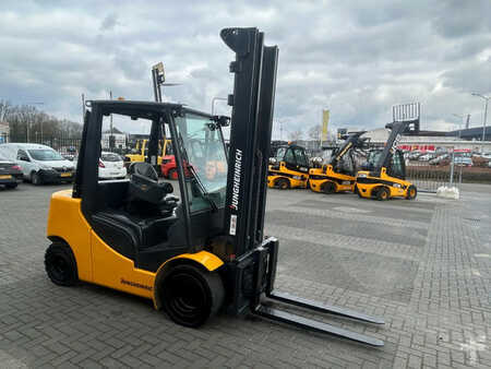 Dieselstapler 2014  Jungheinrich Heftruck Diesel (5)