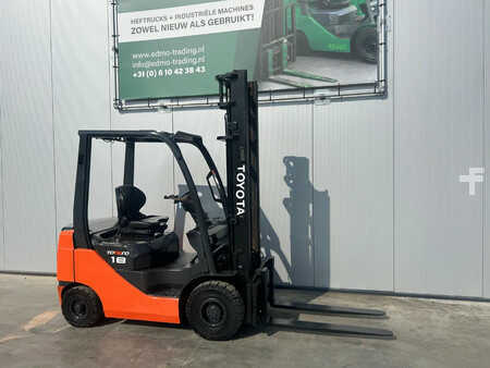 Dieselový VZV 2017  Toyota 02-8FDf18 Diesel Heftruck (2)
