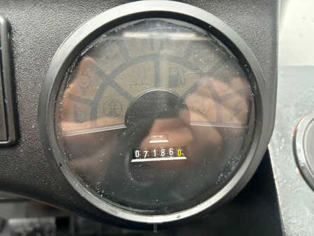 Carretilla elevadora diésel 2007  Linde H70D Heftruck Diesel (9)